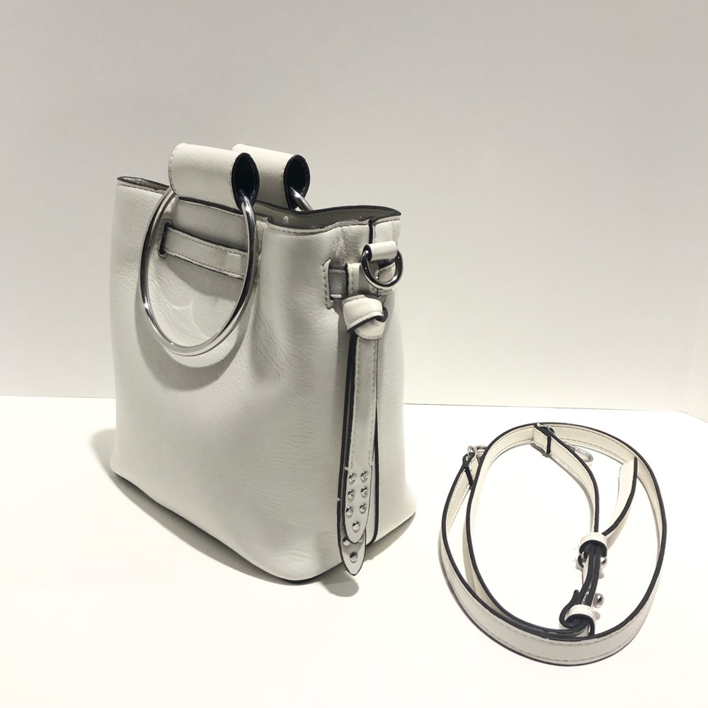 I.N.C. International Concepts White Ring Handle Bucket Bag Crossbody Purse - Picture 3 of 16
